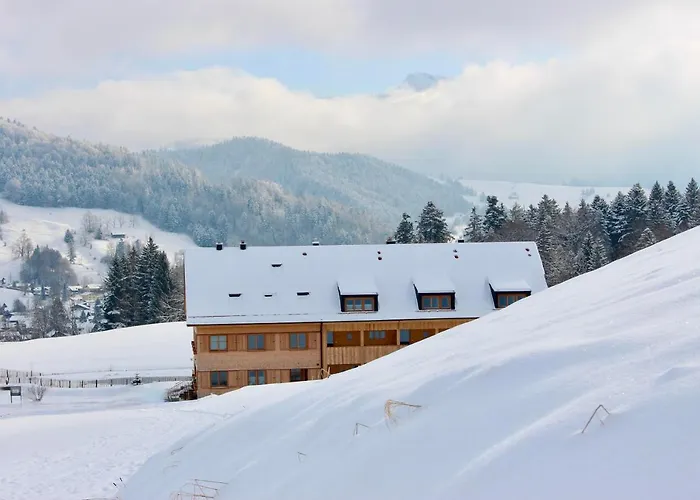 Gähwindehof Mountain Ranch Chalet *